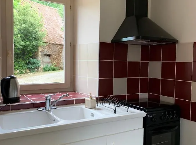 Maison Chaleureuse à La Campagne Hébergement de vacances Payrignac