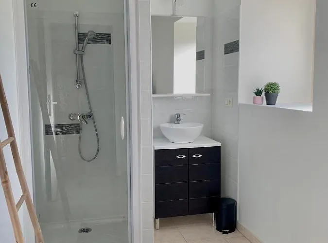 Maison Chaleureuse à La Campagne Payrignac