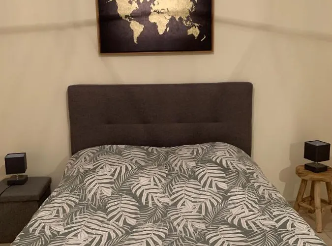 Maison Chaleureuse à La Campagne *